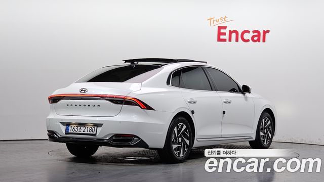 Hyundai Grandeur из Кореи Encar