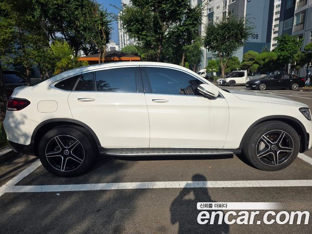 Mercedes-Benz GLC-Class GCL300 4MATIC Coupe — пробег 6 155 км — фото 2 из 5