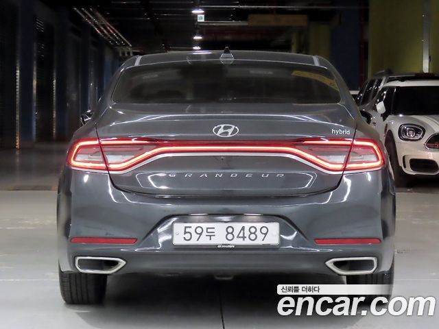 Hyundai Grandeur Premium — пробег 131 950 км — фото 3 из 5