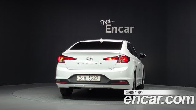Hyundai AVANTE из Кореи Encar