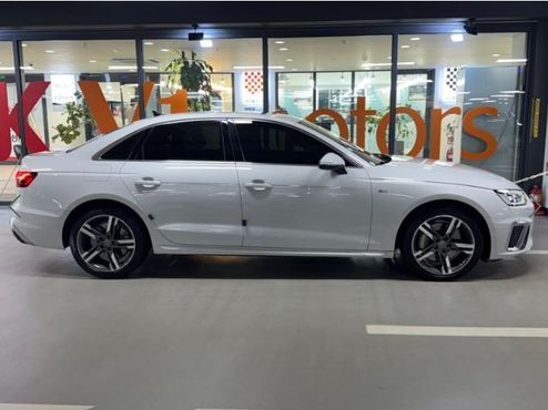 Audi A4 45 TFSI Quattro Premium — пробег 32 585 км — фото 3 из 5
