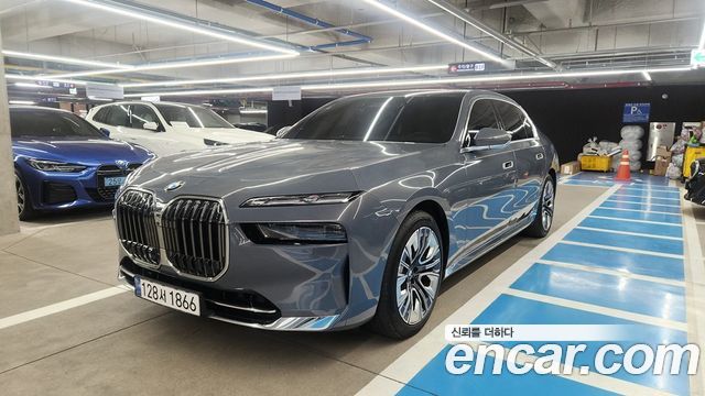 BMW 7-Series 740i sDrive Design Pure Excellence — пробег 57 831 км — фото 1 из 5