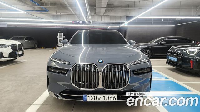 BMW 7-Series 740i sDrive Design Pure Excellence — пробег 57 831 км — фото 3 из 5