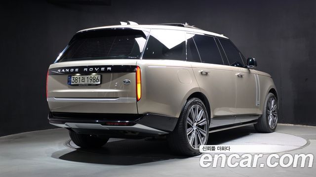 Land Rover Range Rover P530 Autobiography Long Wheel Base — пробег 48 604 км — фото 2 из 5