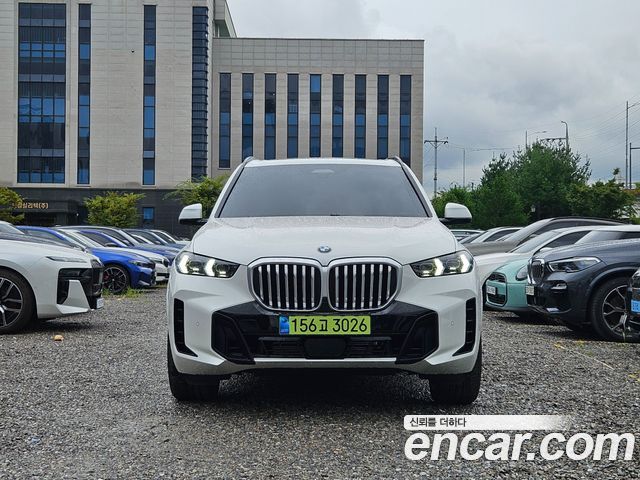 BMW X5 xDrive 40i M Sport — пробег 4 089 км — фото 3 из 5