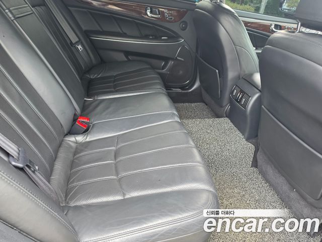 Hyundai Equus из Кореи Encar