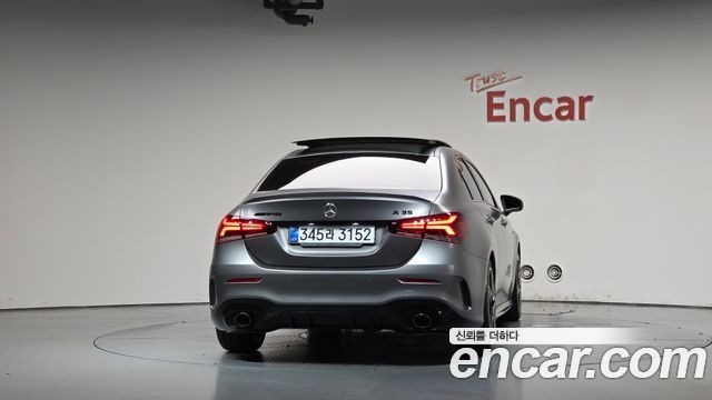 Mercedes-Benz A-Class AMG A35 4MATIC Sedan — пробег 20 985 км — фото 4 из 5
