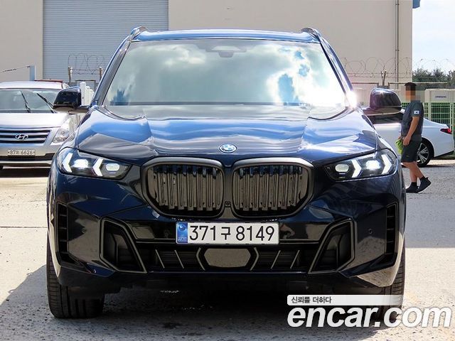 BMW X5 xDrive 50e M Sport — пробег 21 191 км — фото 1 из 5