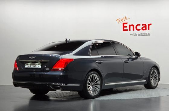 Genesis EQ900 3.3 T-GDI AWD Premiun Luxury — пробег 131 875 км — фото 2 из 5