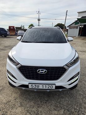 Hyundai Tucson Diesel 1.7 2WD Premium — пробег 116 000 км — фото 2 из 5