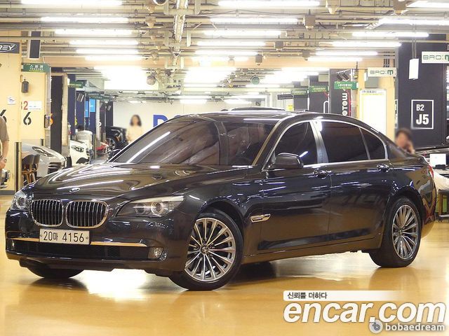 BMW 7-Series 750Li xDrive — пробег 81 000 км — фото 1 из 5