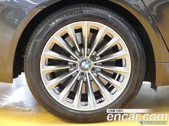 BMW 7-Series 750Li xDrive — пробег 81 000 км — фото 5 из 5