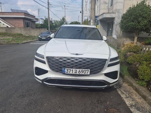 Genesis GV80 2.5T Gasoline AWD — пробег 5 300 км — фото 1 из 5