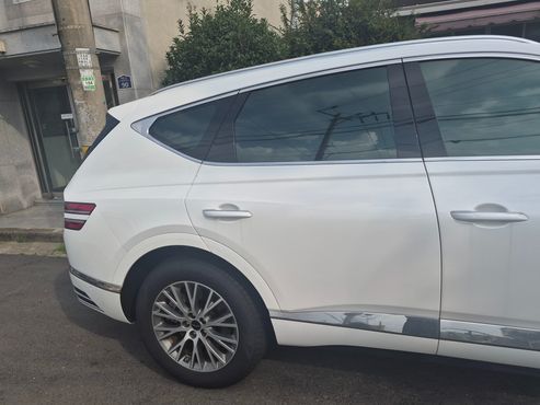 Genesis GV80 2.5T Gasoline AWD — пробег 5 300 км — фото 4 из 5