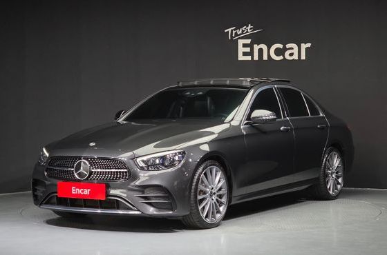 Mercedes-Benz E-Class E350 4MATIC AMG Line — пробег 44 917 км — фото 1 из 5