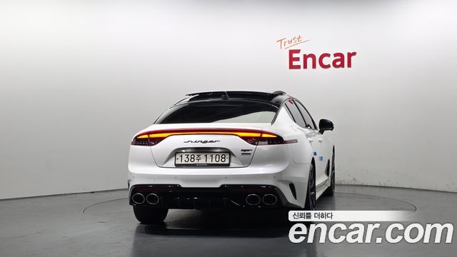 Kia Stinger из Кореи Encar