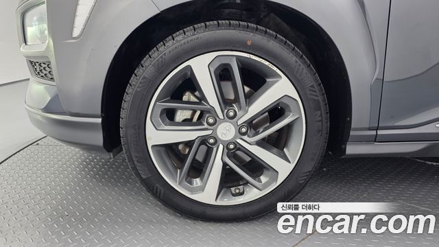 Hyundai Kona из Кореи Encar