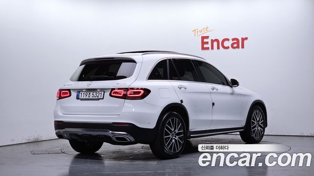 Mercedes-Benz GLC-Class GLC220 d 4MATIC — пробег 99 093 км — фото 2 из 5