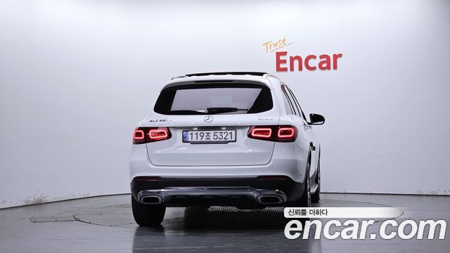 Mercedes-Benz GLC-Class GLC220 d 4MATIC — пробег 99 093 км — фото 4 из 5