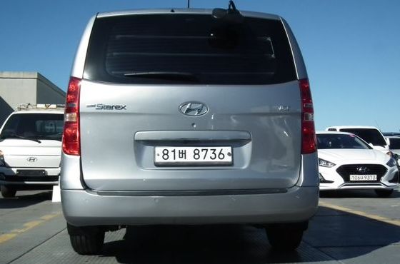 Hyundai Starex 3-Seater VAN Smart — пробег 187 133 км — фото 4 из 5