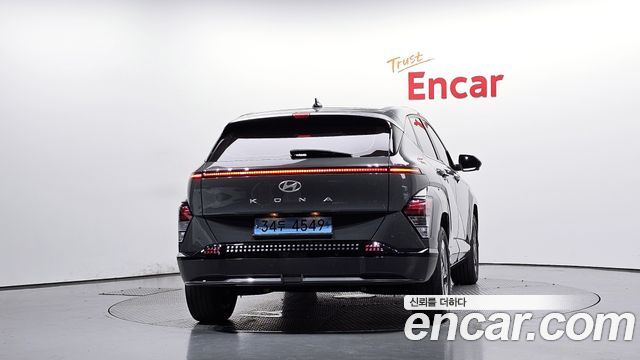 Hyundai Kona Standard Premium — пробег 26 796 км — фото 4 из 5