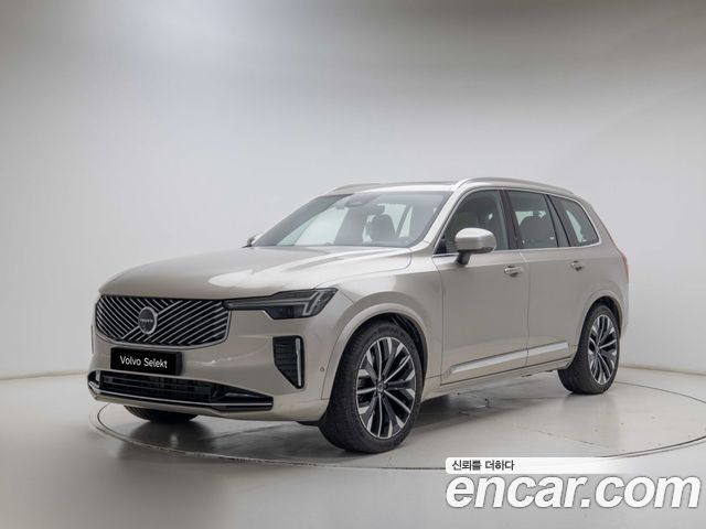 Volvo XC90 B6 Ultra Bright — пробег 1 225 км — фото 1 из 5