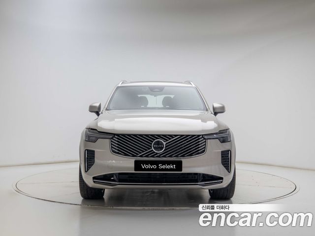 Volvo XC90 B6 Ultra Bright — пробег 1 225 км — фото 2 из 5