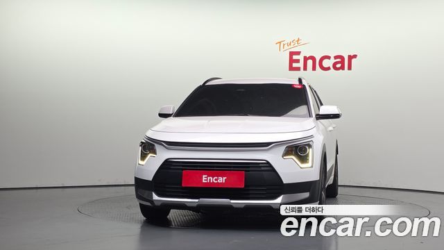 Kia Niro Trendy — пробег 156 301 км — фото 3 из 5