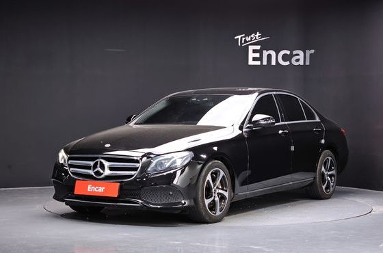 Mercedes-Benz E-Class E300 4MATIC Avnatgarde — пробег 102 845 км — фото 1 из 5