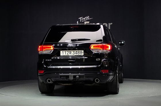 Jeep Cherokee 3.6 Overland WK2 — пробег 69 522 км — фото 4 из 5