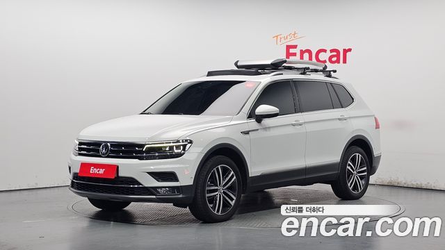 Volkswagen Tiguan 2.0 TDI Prestige — пробег 82 693 км — фото 1 из 5