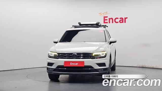 Volkswagen Tiguan 2.0 TDI Prestige — пробег 82 693 км — фото 3 из 5
