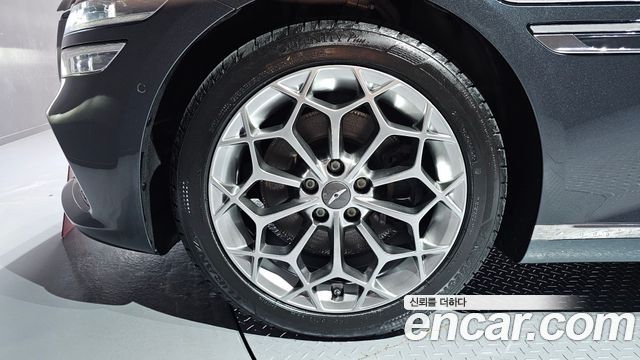 Genesis G80 из Кореи Encar