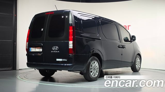 Hyundai Staria из Кореи Encar