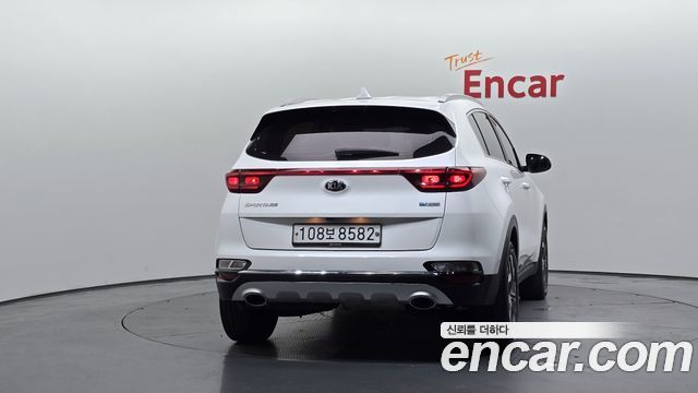 Kia Sportage из Кореи Encar