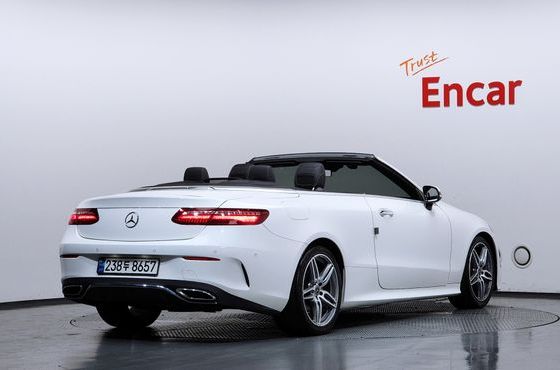 Mercedes-Benz E-Class E220d Cabriolet — пробег 82 622 км — фото 2 из 5