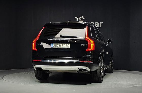 Volvo XC90 B6 Inscription — пробег 85 820 км — фото 4 из 5