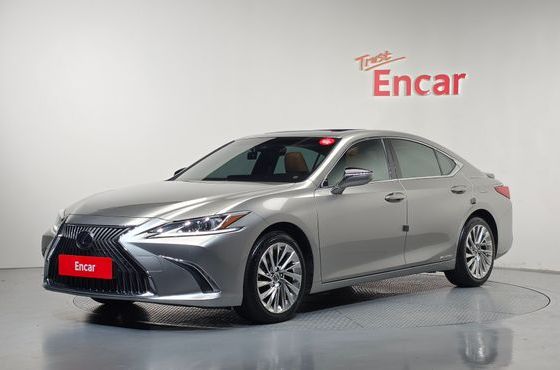 Lexus ES Luxury Plus — пробег 63 450 км — фото 1 из 5