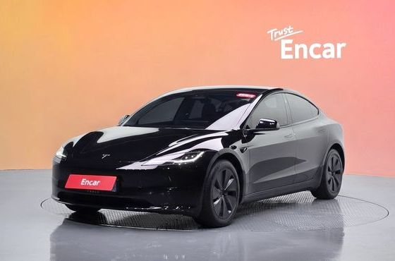 Tesla Model 3 Long Range AWD — пробег 31 573 км — фото 1 из 5
