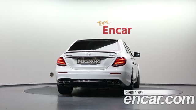 Mercedes-Benz E-Class из Кореи Encar