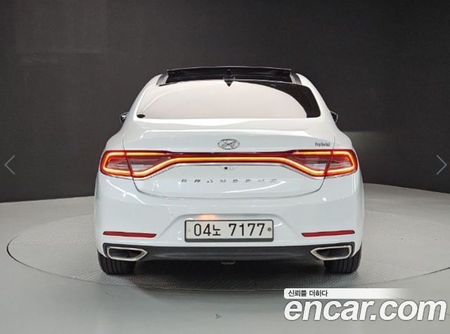 Hyundai Grandeur из Кореи Encar