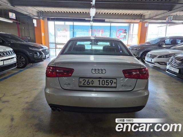 Audi A6 2.0 TDI Dynamic C7 — пробег 143 833 км — фото 4 из 5