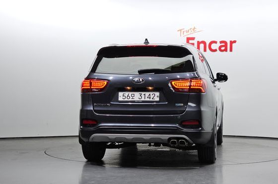Kia Sorento Diesel 2.0 2WD Prestige — пробег 139 043 км — фото 4 из 5