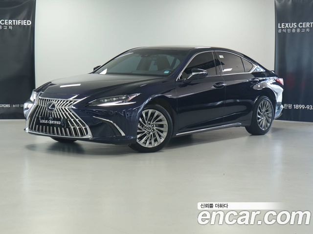 Lexus ES Executive — пробег 42 014 км — фото 1 из 5