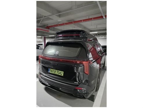 Kia Carnival HEV 9-Seater Hi-Limousine (Special vehicle) — пробег 21 083 км — фото 3 из 5