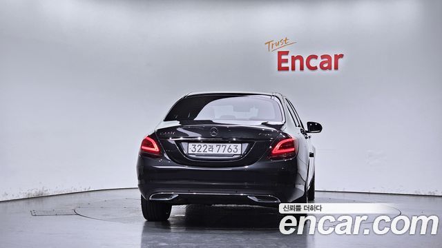 Mercedes-Benz C-Class из Кореи Encar