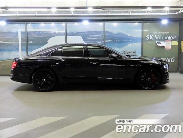 Bentley Flying Spur 4.0 S — пробег 70 913 км — фото 3 из 5