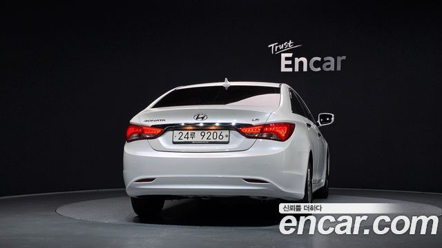 Hyundai Sonata LPI Premium — пробег 69 462 км — фото 4 из 5