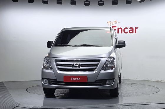 Hyundai Starex 5-Seater VAN Smart — пробег 173 428 км — фото 3 из 5