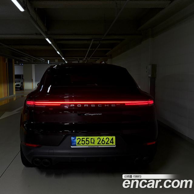 Porsche Cayenne 3.0 Coupe — пробег 10 643 км — фото 4 из 5